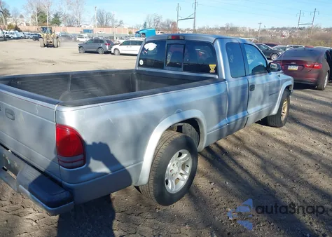 2002 Dodge Dakota Sport from USA, damaged, VIN 1B7GL32X02S668518